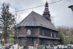 Drewniany kościół św. Anny w Ustroniu Nierodzimiu Drewniany kościół św. Anny w Ustroniu Nierodzimiu
