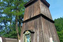 Dzwonnica loretańska z kaplicą w Czernichowie Dzwonnica loretańska z kaplicą w Czernichowie