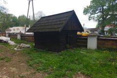 Obok kościoła Obok kościoła