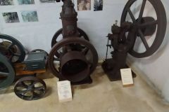Muzeum Silników Stacjonarnych i Techniki Rolniczej w Konieczkowej Muzeum Silników Stacjonarnych i Techniki Rolniczej w Konieczkowej