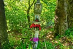 Kapliczka z 1868 roku Kapliczka z 1868 roku