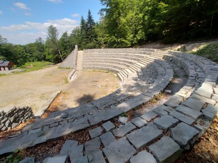 Amfiteatr w Lipniku